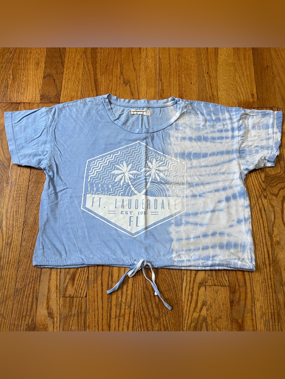 Ocean Drive Ft. Lauderdale Crop Graphic Tee - Blue Tie-Dye - Size Large